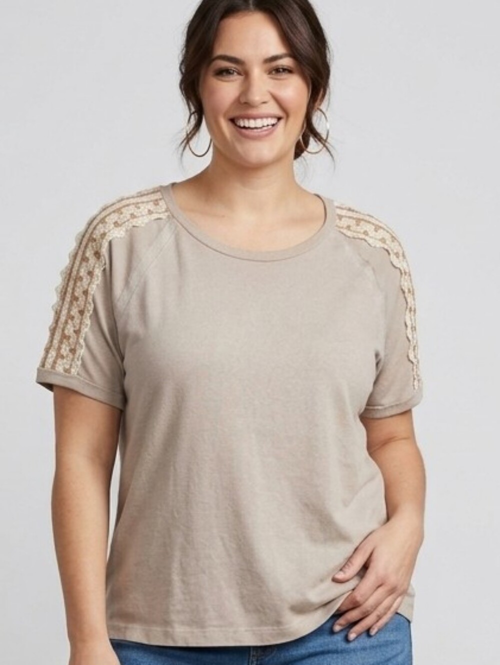 In Bloom Short Sleeve Tee in Light Taupe with Beige Lace Trim